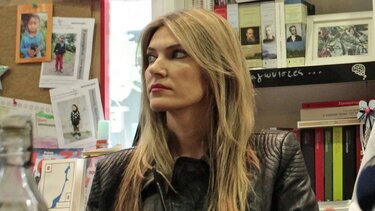 Εύα Καϊλή: Δεσμεύεται η περουσία της στην Ελλάδα 