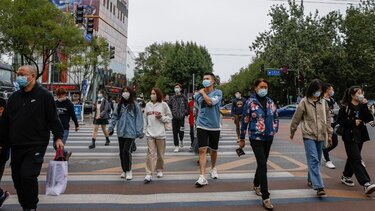 Η ΕΕ επιδιώκει «συντονισμένη προσέγγιση» μπροστά στην έκρηξη κρουσμάτων του νέου κορωνοϊού στην Κίνα