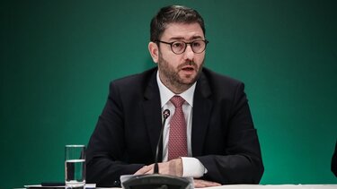  Ανδρουλάκης: Μόνο τους εργαλείο ο συμψηφισμός και ο συναγωνισμός ποιος είναι χειρότερος στην υπονόμευση των θεσμών