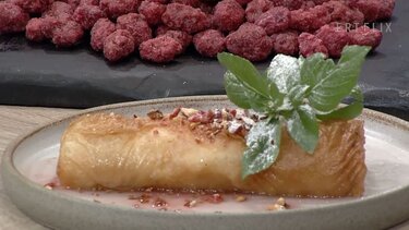 Τηγανητό παγωτό με κόκκινες μάντολες Κεφαλονιάς