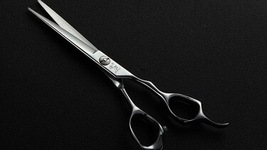 Γαλλία: Τούρκος μαχαίρωσε με ψαλίδι στο λαιμό κομμωτή