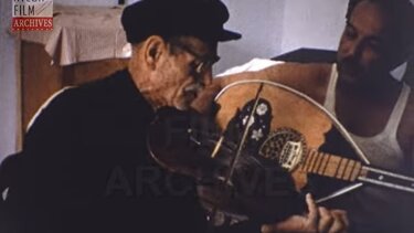 Νικόλαος Χάρχαλης: Ο Κρητικός βιολιστής σε ένα φιλμ του 1971