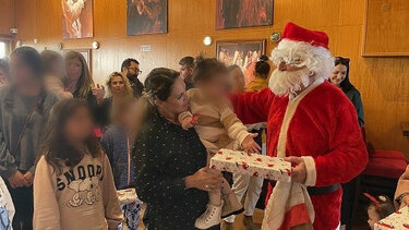 Ήρθε και φέτος ο Άγιος Βασίλης για τα παιδιά των δημοσιογράφων