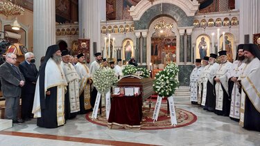 Το τελευταίο "αντίο" σε μια μεγάλη προσωπικότητα των Γραμμάτων της Κρήτης