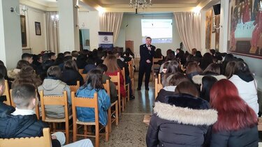 Μηνύματα ζωής από τους μαθητές του Λυκείου Αγίας Βαρβάρας