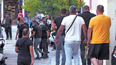 Στο "σκαμνί" ξανά η "φαμίλια" για το άβατο στο Φόδελε