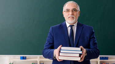 Ψήφισμα της ΕΛΜΕ για την επαναφορά των κοινωνικών επιστημών στα σχολεία