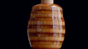 Οι μισές παρτίδες μελιού που εισάγονται στην Ευρωπαϊκή Ένωση υπάρχουν υποψίες ότι είναι νοθευμένες