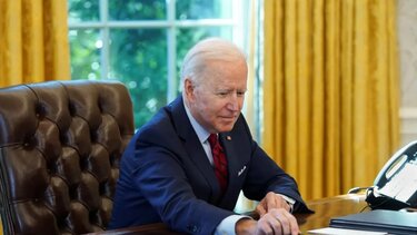  Στην Πολωνία ο Μπάιντεν