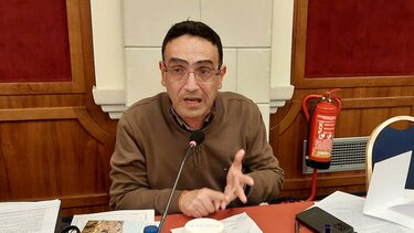 Δ.Βρύσαλης: Όχι υποκριτικά χειροκροτήματα και λόγια, αλλά πράξεις για τους νοσηλευτές