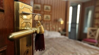 Οι οικοδόμοι των Χανίων στο πλευρό των εργαζόμενων επισιτισμού