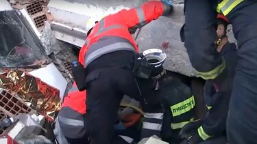  Τραγωδία στην Πάρο: Πλαγιομετωπική σύγκρουση οχημάτων – Νεκροί δύο νεαροί