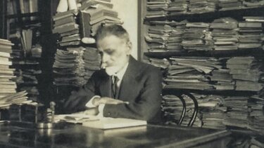  “Για την ερωτική ποίηση του ΚΩΣΤΗ ΠΑΛΑΜΑ”