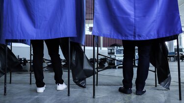 Τι να ψηφίσουμε;