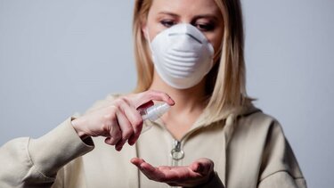 Δ. Παρασκευής: "Δεν υπάρχει τίποτα χειροπιαστό για τη νόσο Χ"