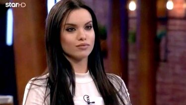 MasterChef: Η Μαρία Μπέη ακονίζει και πάλι τα μαχαίρια της!