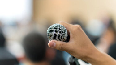 Στο Αυτόφωρο τραγουδιστής για αντίσταση σε αστυνομικό έλεγχο