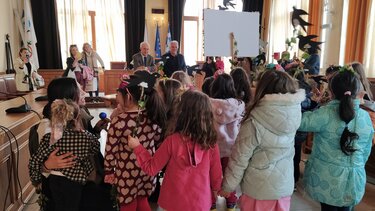 "Χελιδονίσματα" στη Λότζια