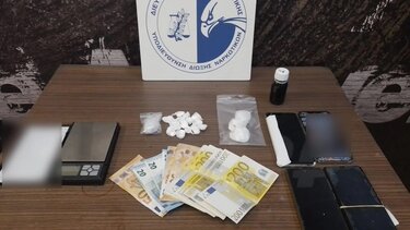 Δύο συλλήψεις για ναρκωτικά σε Κερατσίνι και Δραπετσώνα