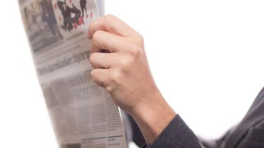 Τα πρωτοσέλιδα των εφημερίδων