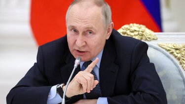 Πούτιν: Ισόβια σε όσους κρίνονται ένοχοι εσχάτης προδοσίας