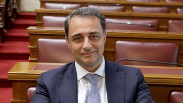 Σενετάκης: Η επιχειρηματικότητα νέων τεχνολογιών και καινοτομίας δεν γίνεται να υπάρξει χωρίς τις κρίσιμες πρώτες ύλες