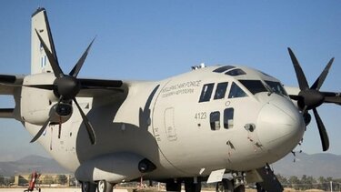 Απογειώθηκε C-27 της Πολεμικής Αεροπορίας για να παραλάβει Έλληνες από το Σουδάν