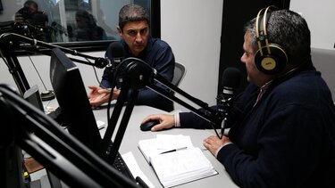 "Είναι σαν Σχολή Πολέμου"!