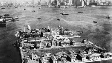 Όταν οι πρώτοι Έλληνες μετανάστες έφτασαν στη "Γη της επαγγελίας"