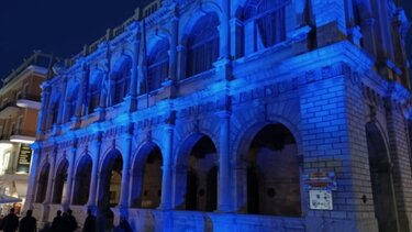 Στα μπλε η Λότζια το Σάββατο 29 Απριλίου 2023 για τα παιδιά με σοβαρές ασθένειες