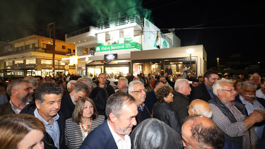 Ανεβάζει "στροφές" το προεκλογικό κλίμα