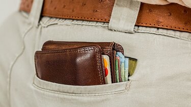 Αργίες Πάσχα: Τι πρέπει να γνωρίζουν οι εργαζόμενοι για τις αμοιβές τους