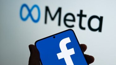 Facebook: Η απάντηση για τα ανεξήγητα "αυτόματα αιτήματα φιλίας"