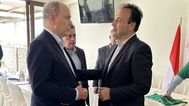 Στην Ελαφόνησο με τον πρίγκιπα Αλβέρτο του Μονακό ο πρόεδρος της ΚΕΔΕ