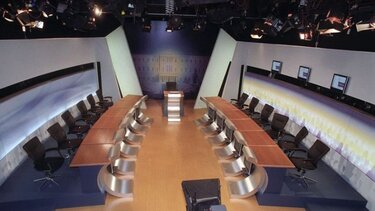 Αντίστροφη μέτρηση για την τηλεμαχία των πολιτικών αρχηγών στην ΕΡΤ