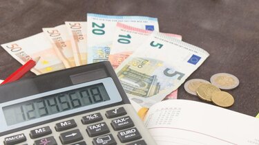 Φορολογικές δηλώσεις: Χωρίς επιπλέον φόρο το 64% των εκκαθαριστικών