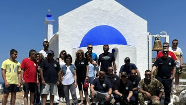 Καθάρισαν τη Ντία για 13η χρονιά!