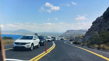 Το φανάρι του κινδύνου και της ταλαιπωρίας! 