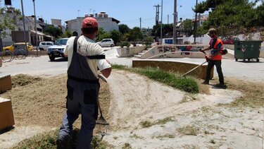 Αποψιλώσεις και καθαρισμοί σε Πολύδροσο και Γάζι