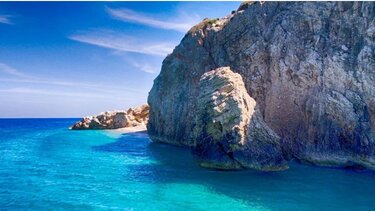 Πότε αρχίζουν οι αιτήσεις για τις «επιταγές Τουρισμού»