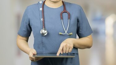 Γιατρός καταδικάστηκε για το θάνατο 29χρονου ασθενούς σε ψυχιατρική κλινική