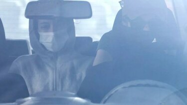 Κολωνός: Το ξέσπασμα της μητέρας της 12χρονης μέσα από τη φυλακή