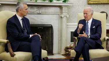  Πρόοδο της Ουκρανίας στην αντεπίθεσή της βλέπει ο γγ του ΝΑΤΟ