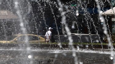  Καιρός: Βοριάδες, ζέστη και μπόρες σήμερα