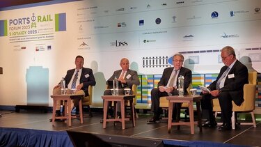 Ο Διευθύνων Σύμβουλος του ΟΛΗ Μηνάς Παπαδάκης στο Ports & Rail Forum 2023 