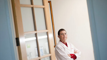 Πέθανε η χειρουργός Σούζαν Λοβ - Ήταν γνωστή για το έργο της κατά του καρκίνου του μαστού