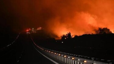 Έβρος: Μαίνεται για όγδοο 24ωρο η φωτιά