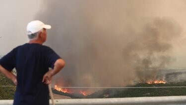 Σαρηγιάννης: Μέχρι τα παράλια της Δυτικής Κρήτης έφτασε το τοξικό νέφος από τις πυρκαγιές