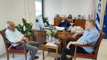 Συνάντηση Δημάρχου Ηρακλείου Βασίλη Λαμπρινού με τον Υφυπουργό Υποδομών και Μεταφορών