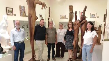 Η Λαική Συσπείρωση Μαλεβιζίου στην Αίθουσα τέχνης Μαράθου